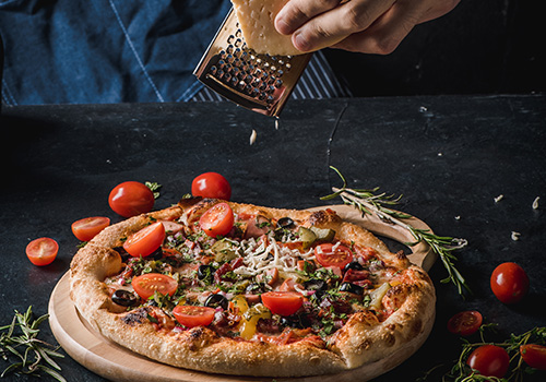 Cum să prepari cel mai bun aluat de pizza acasă