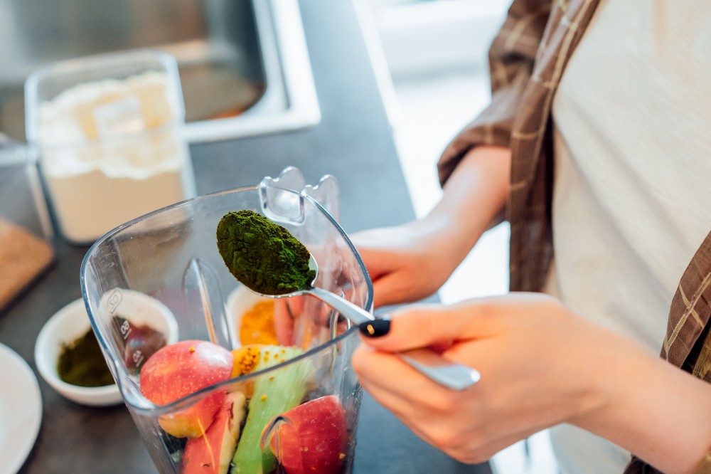 3 rețete de smoothie gata în 5 minute