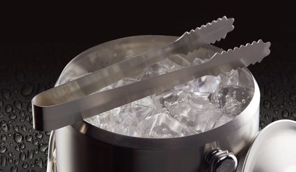9 ustensile pentru cocktailuri care nu trebuie să-ți lipsească din barul de acasă